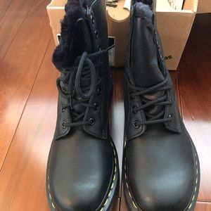 Brand New Doc Marten’s Serena women’s sz 8 black